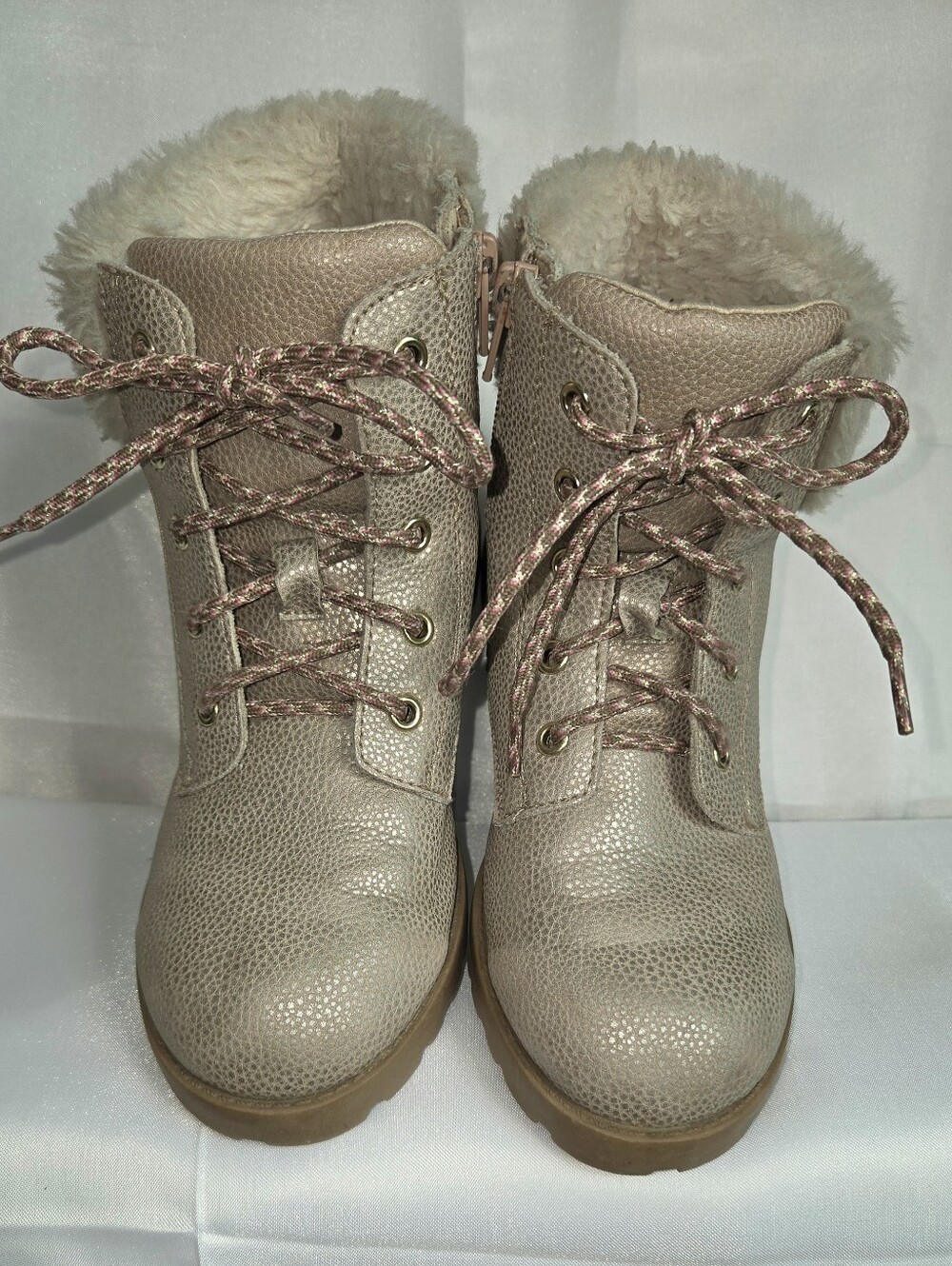Women’s Taupe Faux Fur Lace-Up Winter Boots.